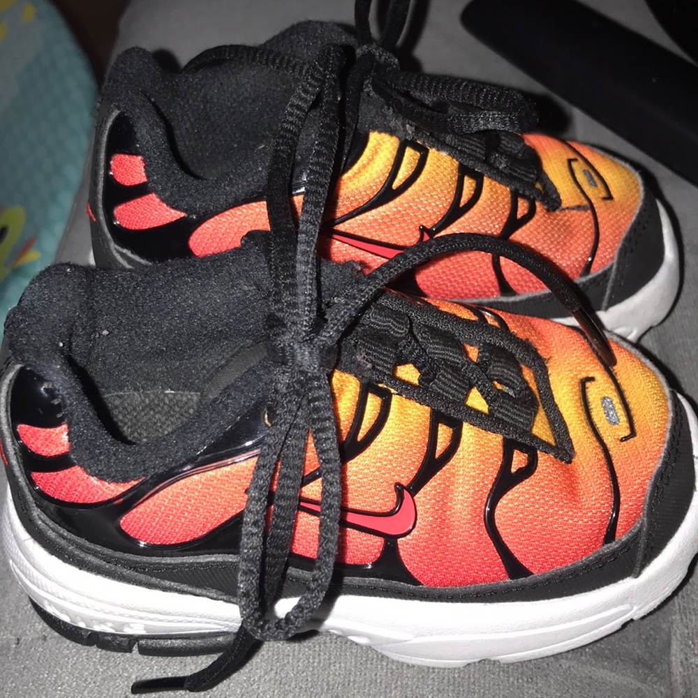 Baby shoes